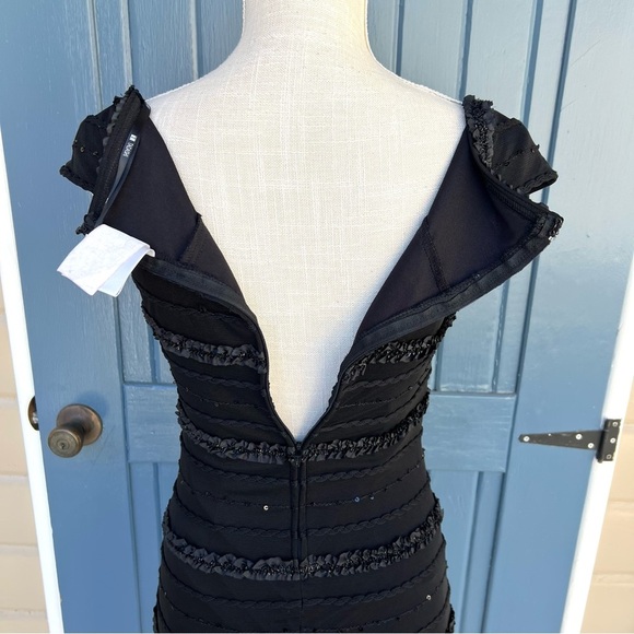 Tadashi black sequin detail cocktail party dress Women’s Size 8 - Picture 4 of 8